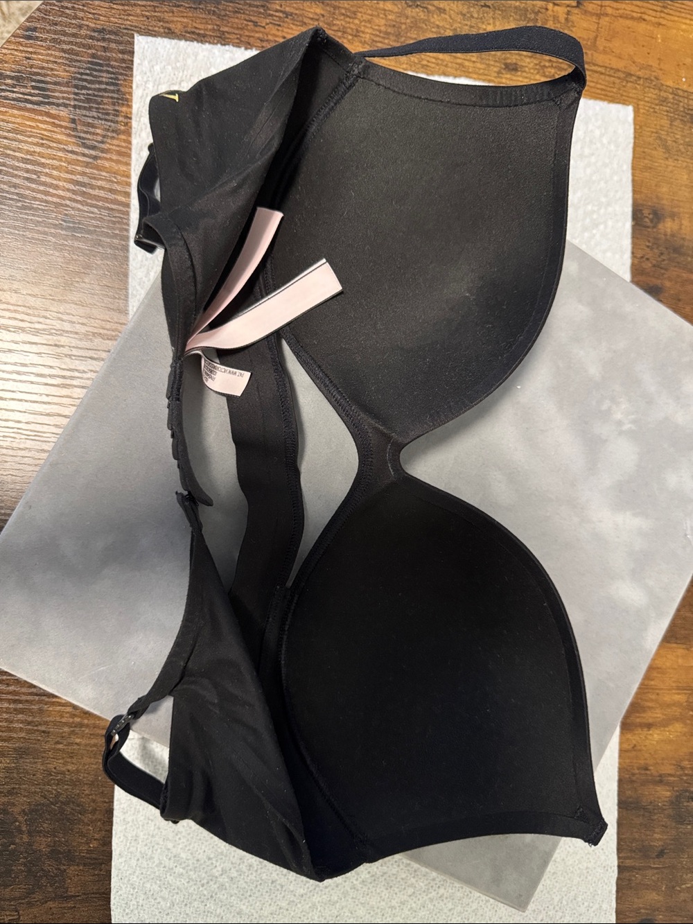 Victoria's Secret INCREDIBLE by Victoria Secret padded NO-Wire. - Picture 5 of 8